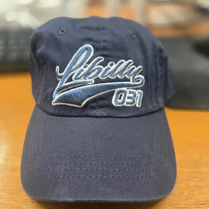 [BUNJANG] RE;BILLIE 031 Ball Cap / 리빌리 031 볼캡 프리사이즈 창모
