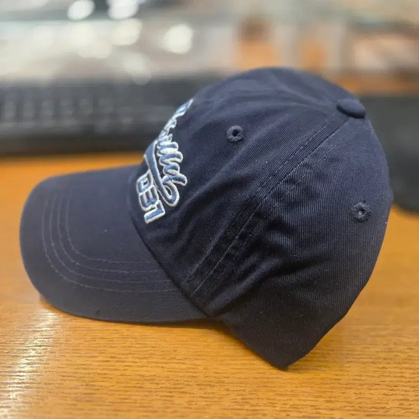 [BUNJANG] RE;BILLIE 031 Ball Cap / 리빌리 031 볼캡 프리사이즈 창모