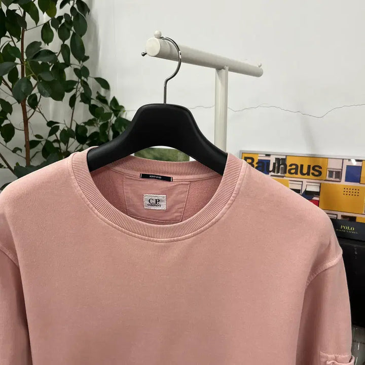 [BUNJANG] CP Company Lens Applique Crewneck Sweatshirt L / Cp컴퍼니 렌즈와펜 맨투맨 L