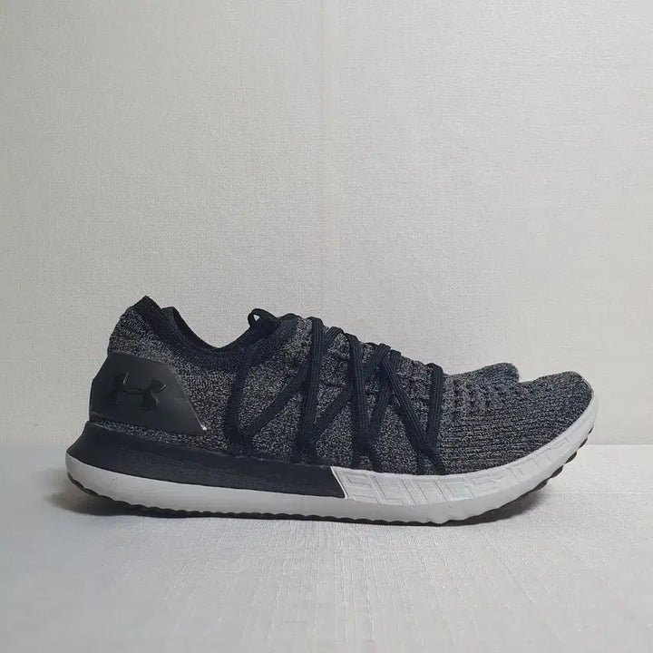[BUNJANG] Under Armour Slingshot 2 Knit Sneakers - Gray / 270mm 언더아머 UA 슬링샷2 니트 운동화 그레이