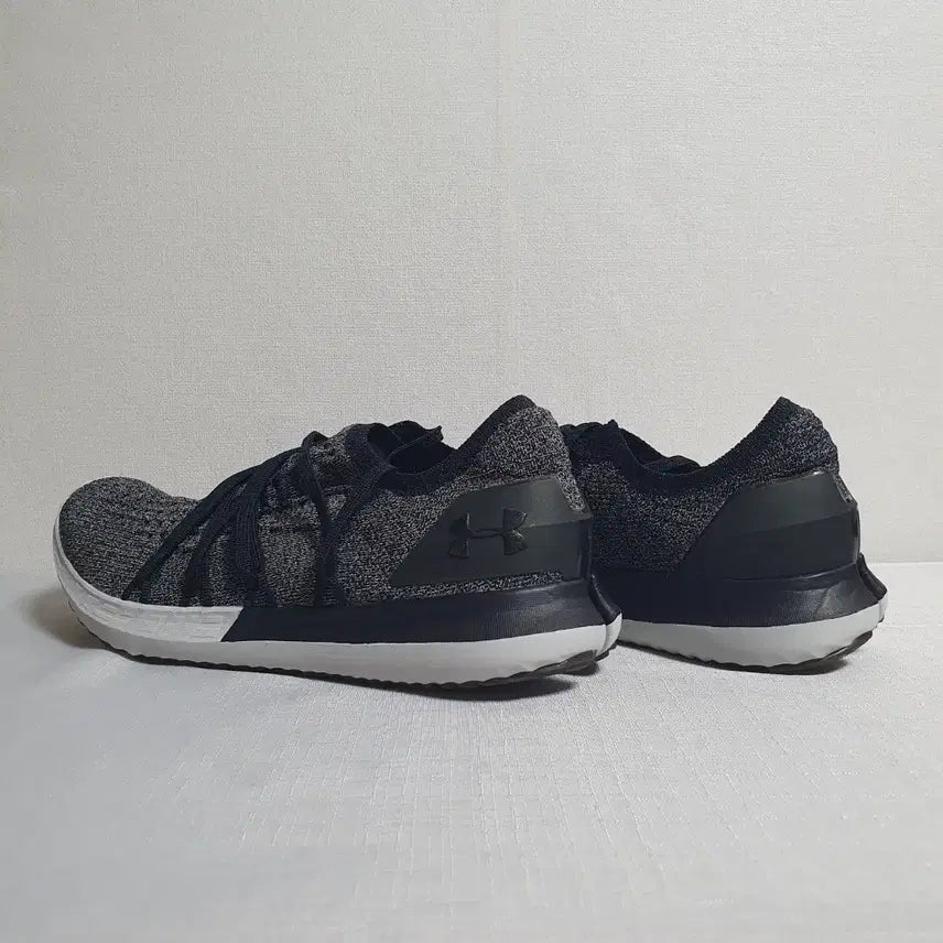 [BUNJANG] Under Armour Slingshot 2 Knit Sneakers - Gray / 270mm 언더아머 UA 슬링샷2 니트 운동화 그레이