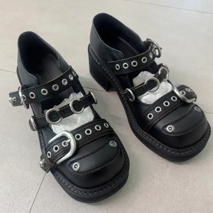 [BUNJANG] Vacant Archive Sasha Strap Mary Jane Boots / 베이컨트 아키이브 신발 메리제인 로퍼 부츠 240