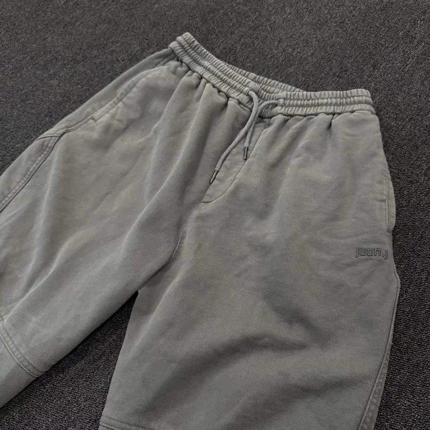 [BUNJANG] Juunj Grey Jogger Pants / Juunj 준지 그레이 조거 팬츠