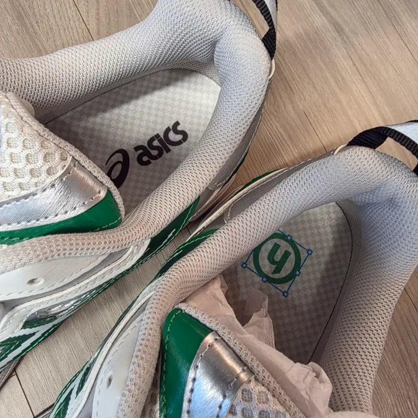 [BUNJANG] Asics Gel NYC Hidden Sneakers / 아식스 젤 NYC 히든(290)