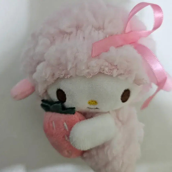 [BUNJANG] Sanrio My Melody Piano Strawberry Plush Keyring / 산리오 피아노 딸기 인형 키링 핑크 마이멜로디 마멜 키링