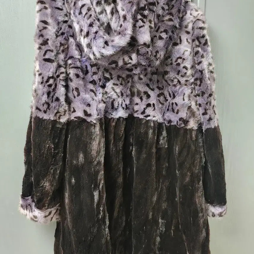 [BUNJANG] Lilyen Leopard Mink Hooded Jacket / Lilyen 밍크 호피밍크 후드자켓