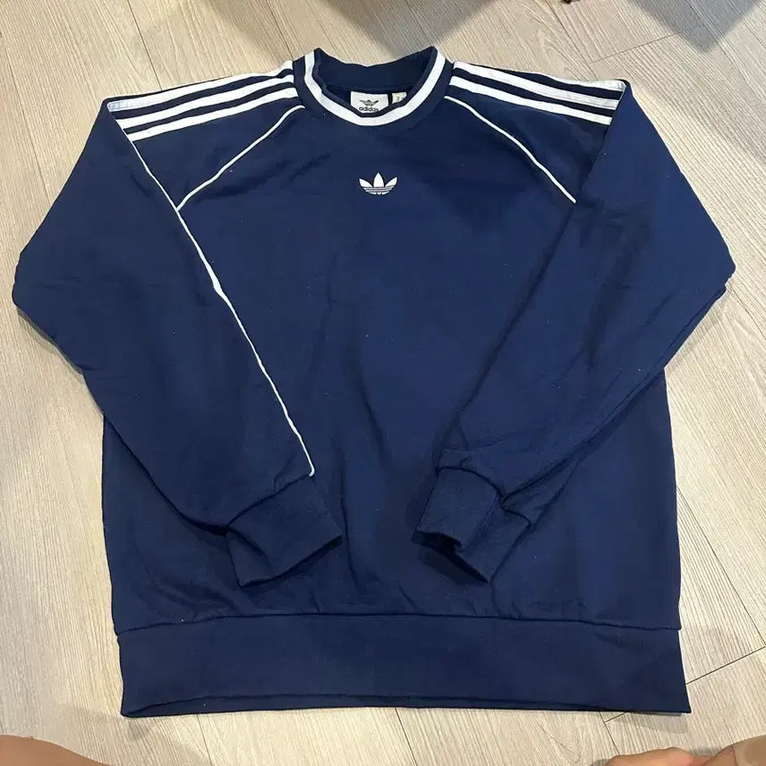 [SOLD OUT] 아디다스 네이비 삼선 맨투맨 M