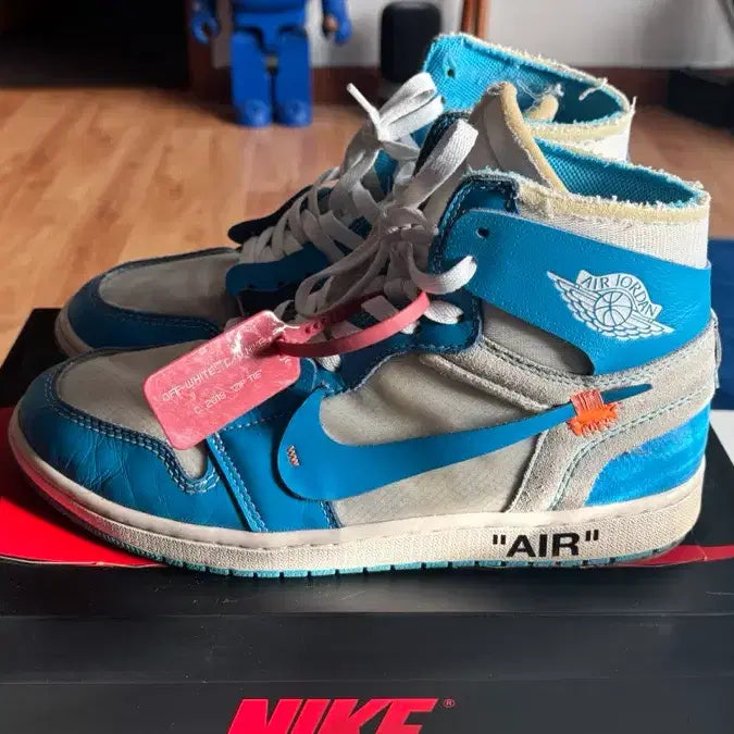 [BUNJANG] Nike Off-White Air Jordan 1 UNC 275 Sneakers / 나이키 오프화이트 에어조던1 UNC 275