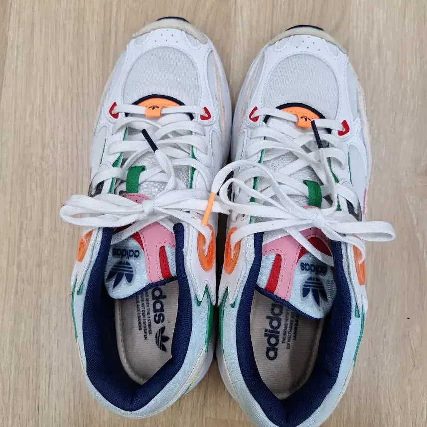 [BUNJANG] Adidas Astir Sneakers (255mm) / 아디다스 아스티어 (255size)
