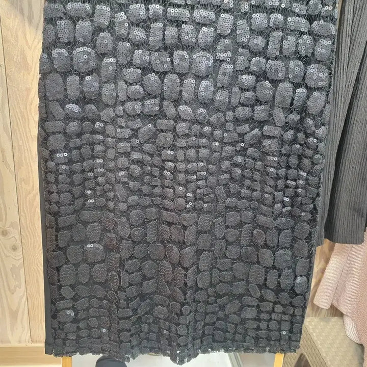 [BUNJANG] Calvin Klein Sequin Lace Color Block Dress / [S] 캘빈클라인 시퀸 레이스 배색 원피스 (상태 좋음)