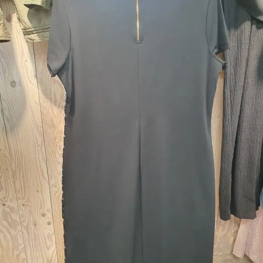 [BUNJANG] Calvin Klein Sequin Lace Color Block Dress / [S] 캘빈클라인 시퀸 레이스 배색 원피스 (상태 좋음)