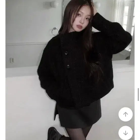 [BUNJANG] Black Faux Fur Half Coat / 퍼 반 코트 블랙