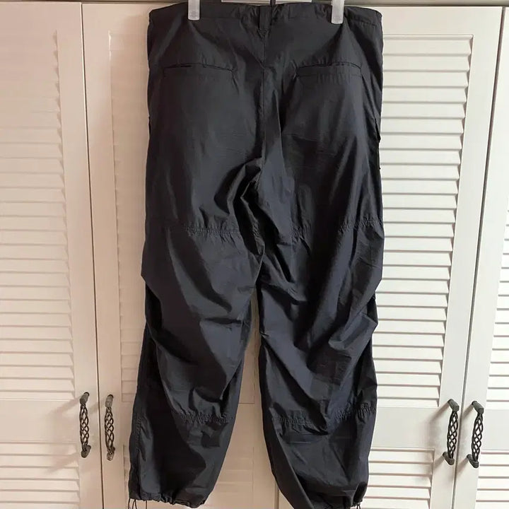 [SOLD OUT] 리본빗 Nomad 차콜 카고 팬츠