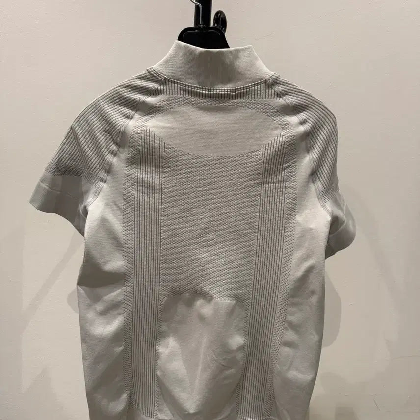 [BUNJANG] MISBHV Short Sleeve T-Shirt / MISBHV 반팔