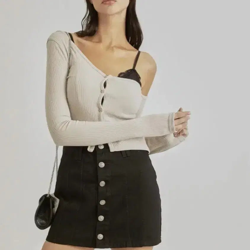 [BUNJANG] Three Times One Shoulder Button Tee Gray/Beige / 쓰리타임즈 원숄더 버튼 티 그레이? 베이지
