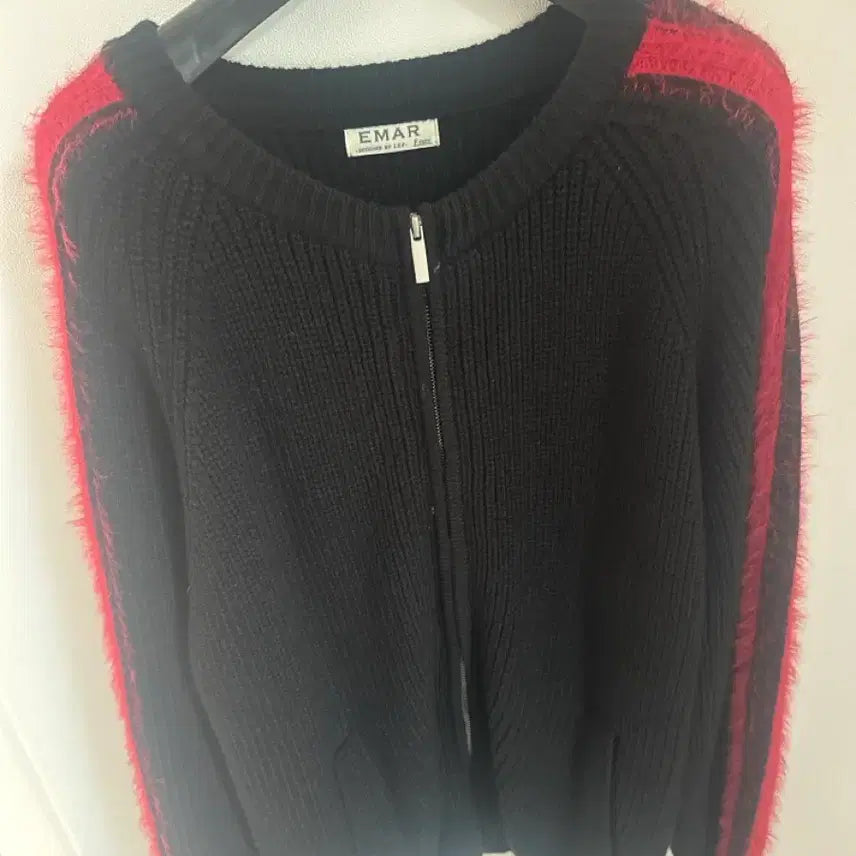 [BUNJANG] Black Knit Cardigan / 블랙 니트 가디건