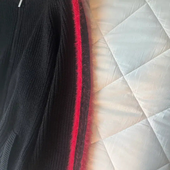[BUNJANG] Black Knit Cardigan / 블랙 니트 가디건