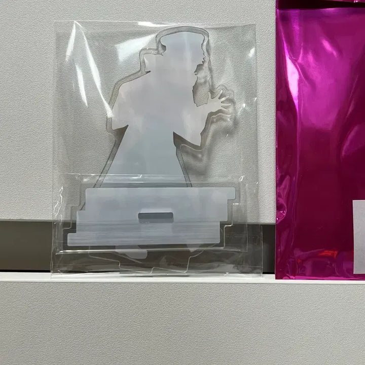 [BUNJANG] Demon Slayer (Zenitsu) Acrylic Stand / 귀멸의 칼날 (젠이츠) 아크릴 스탠드