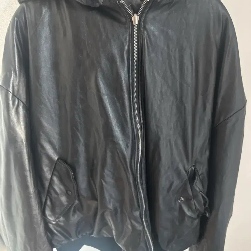 [BUNJANG] Gray Reversible Fur Hooded Zip-up Jacket / 그레이 퍼 후드 집업