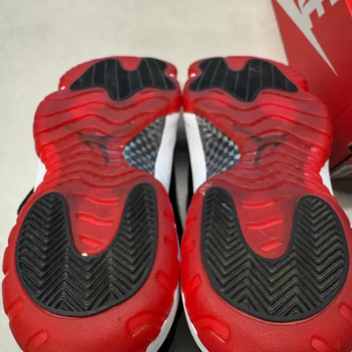 [BUNJANG] Nike Air Jordan 11 Retro &