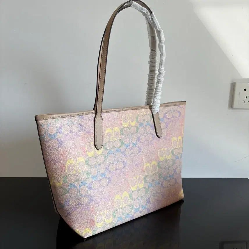 [BUNJANG] Coach Rainbow Signature Canvas Tote Bag / 코치 레인보우 시그니처 캔버스 토트백
