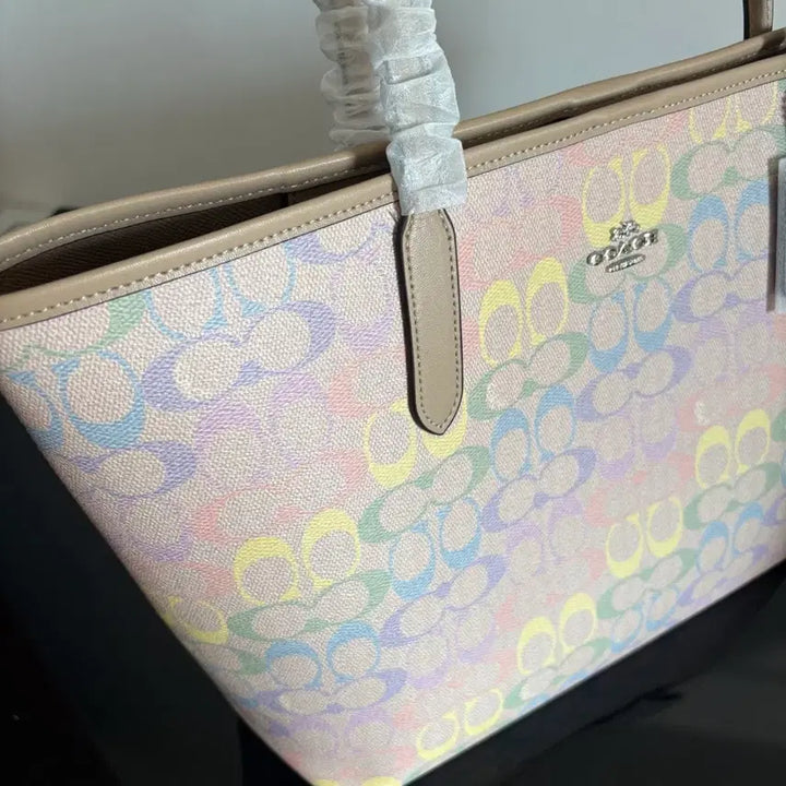 [BUNJANG] Coach Rainbow Signature Canvas Tote Bag / 코치 레인보우 시그니처 캔버스 토트백