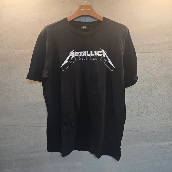 [BUNJANG] Metallica Black Short Sleeve T-shirt / 메탈리카 Metallica 블랙 반팔 티셔츠.