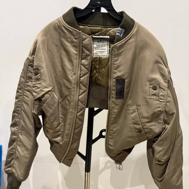 [BUNJANG] Mihara Yasuhiro Cropped MA-1 Jumper / 미하라 야스히로 크롭 ma-1