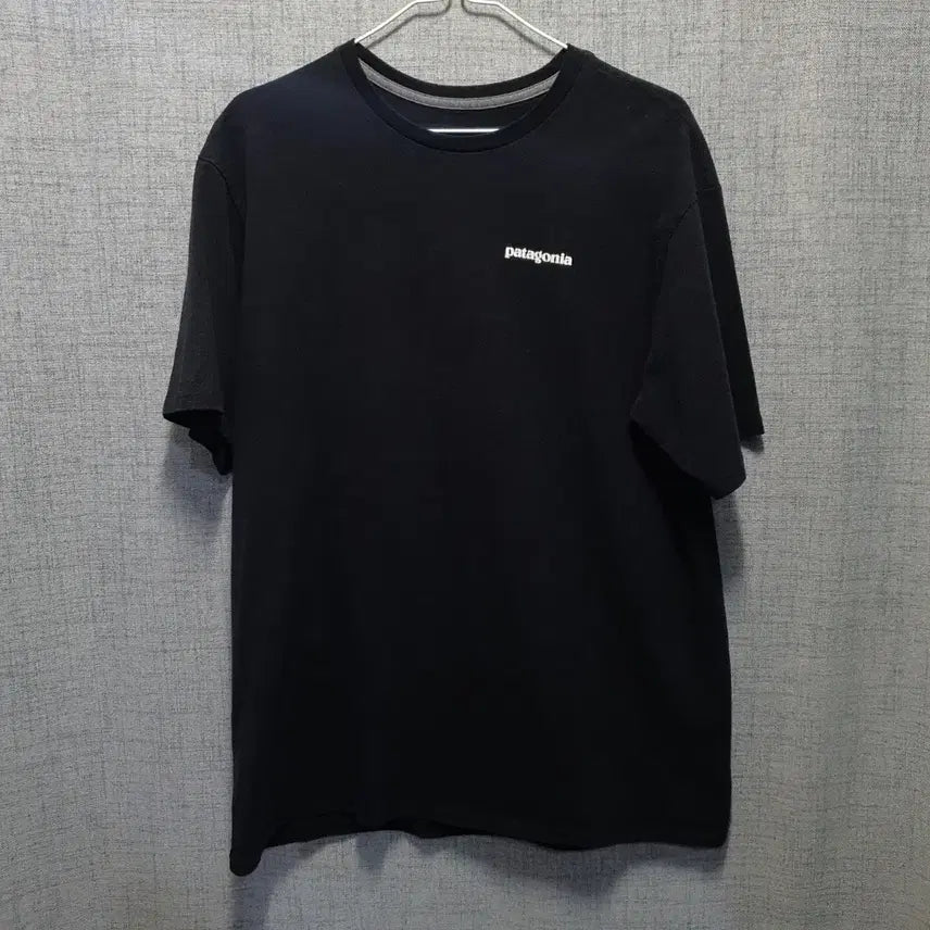 [BUNJANG] Patagonia Black Short Sleeve T-shirt (M) / 파타고니아 블랙 반팔 티셔츠 M