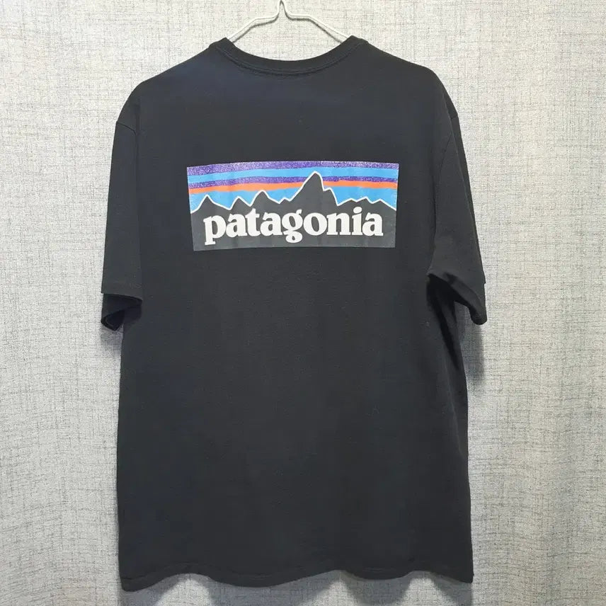 [BUNJANG] Patagonia Black Short Sleeve T-shirt (M) / 파타고니아 블랙 반팔 티셔츠 M