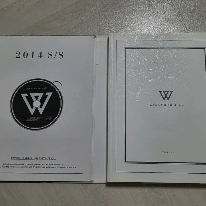 [BUNJANG] Winner 2014 Debut Album White Version / 위너 2014 데뷔앨범 화이트 버전