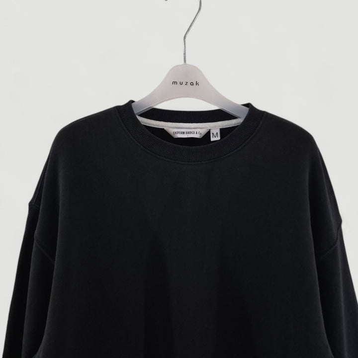[BUNJANG] Uniform Bridge All Black String Sweatshirt Oversized Fit / [100~105]유니폼브릿지 올블랙 스트링 맨투맨 오버핏