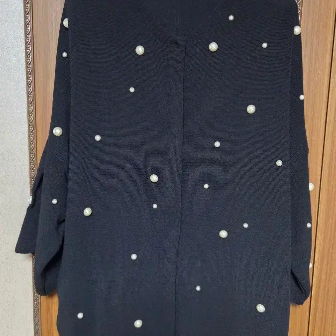 [BUNJANG] DEWL Pearl Detail Long Black Cardigan / 듀엘 DEWL 진주 롱 블랙 가디건 FREE