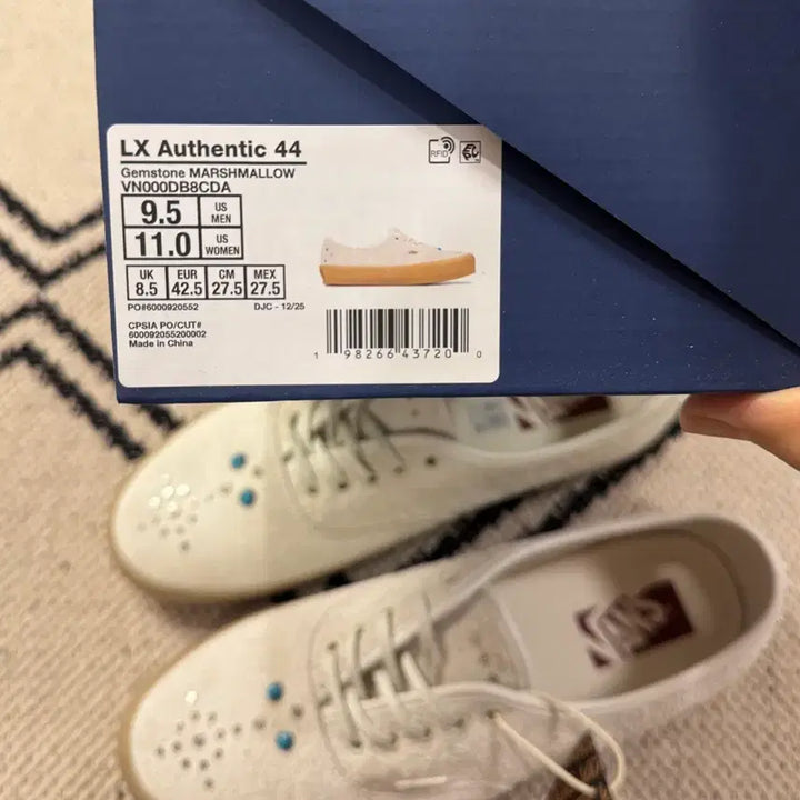 [BUNJANG] Vans Authentic 44 LX (Western) Sneakers / [새제품/275] 반스 프리미엄 어센틱 44 LX - (웨스턴) 마시멜로