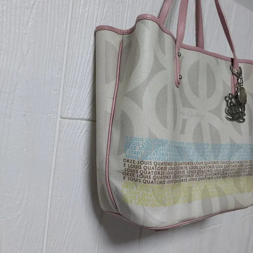 [BUNJANG] Louis Quatorze Tote Bag Ivory Pink Trim / 루이까또즈 토트백
