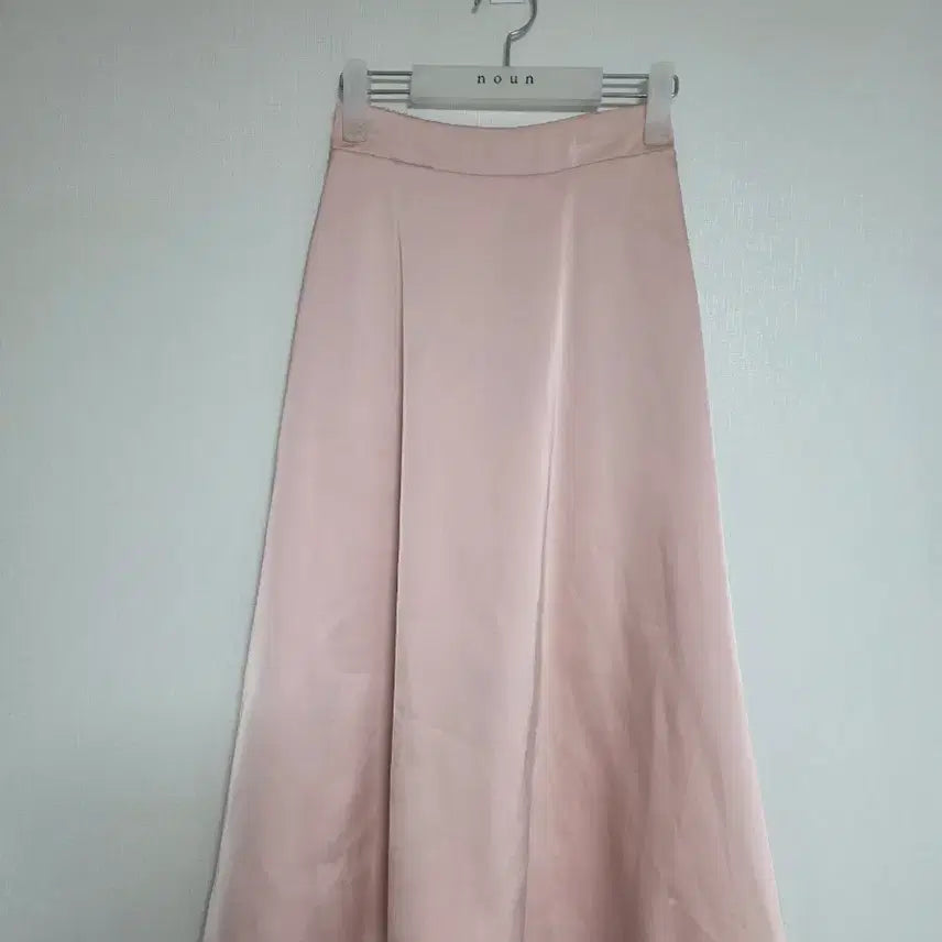 [SOLD OUT] 핑크 A라인 스커트