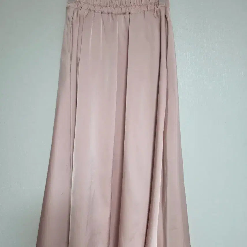 [SOLD OUT] 핑크 A라인 스커트
