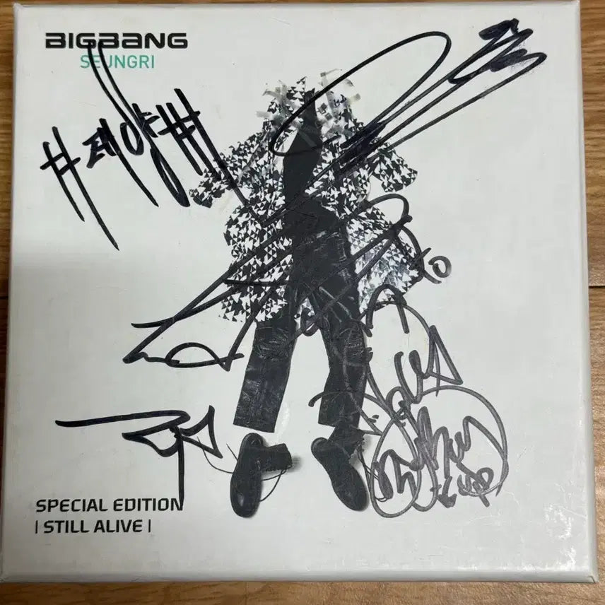 [SOLD OUT] 빅뱅 스페셜에디션 I STILL ALIVE 앨범