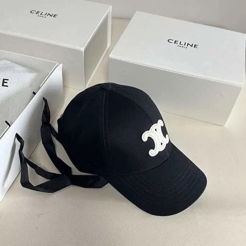 [SOLD OUT] 셀린느 모자