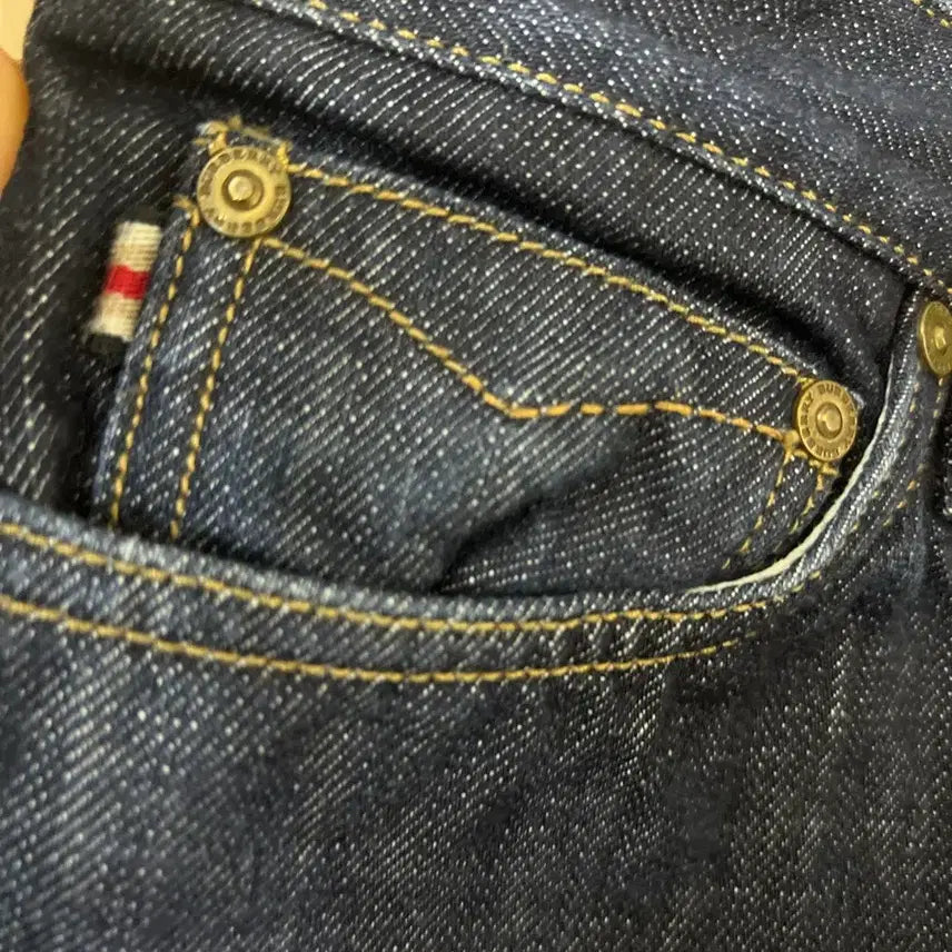 [BUNJANG] Burberry Tapered Leg Denim Jeans W31 L32 / 버버리 데님 팬츠