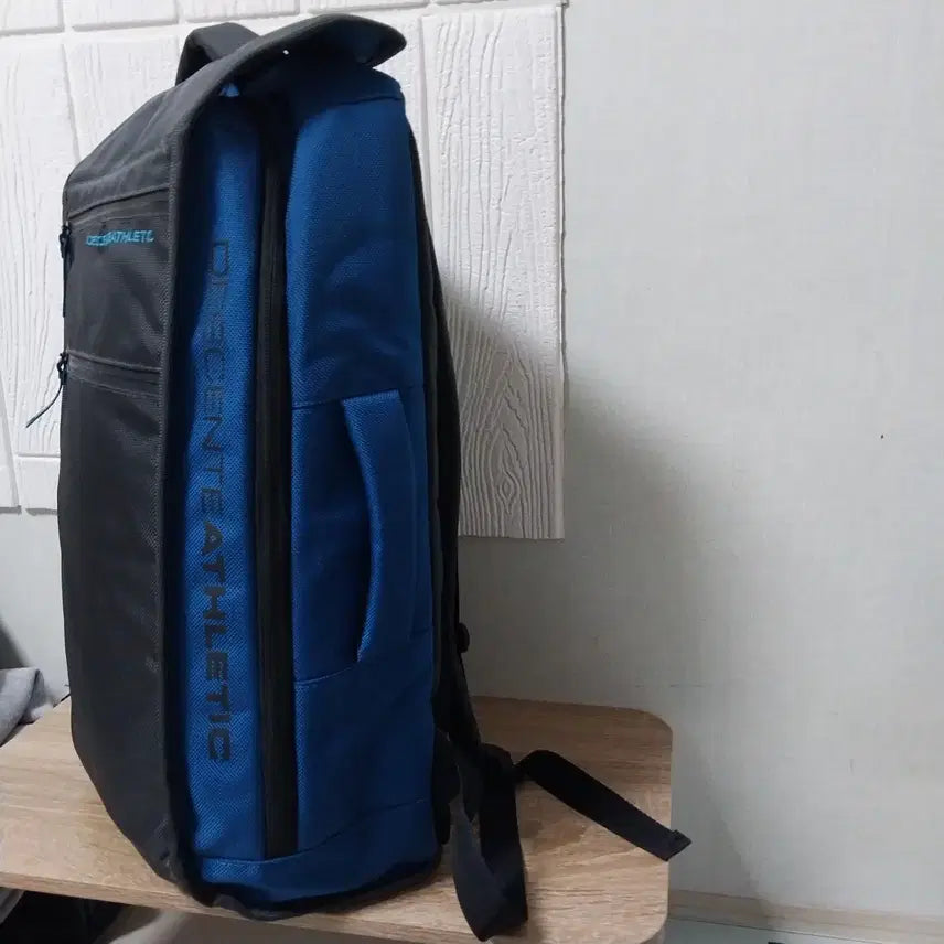 [BUNJANG] Descente Athletic Backpack Black / 데상트 애슬레틱 백팩 블랙
