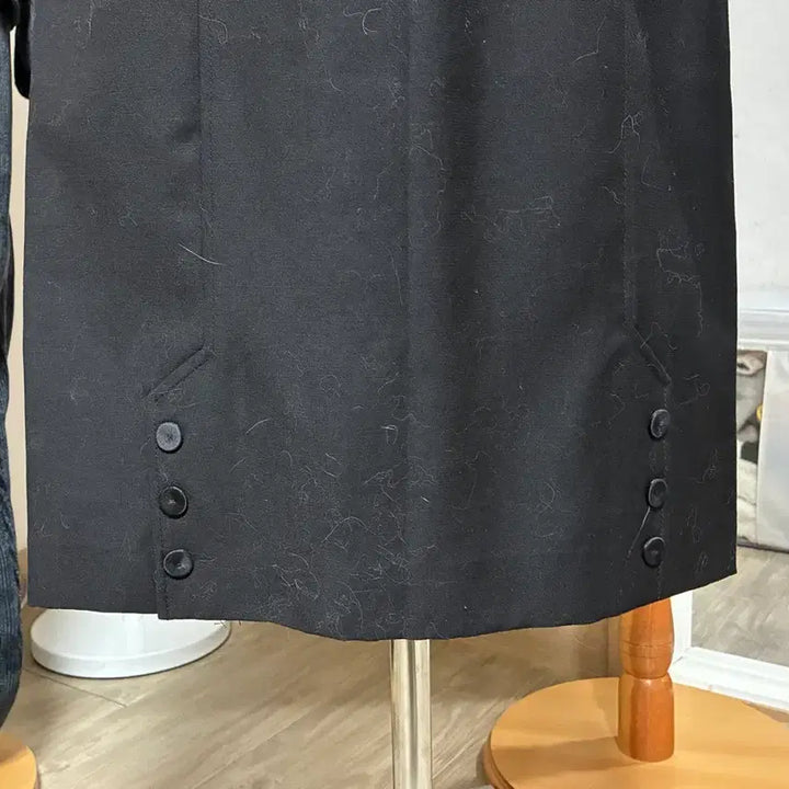 [BUNJANG] Vintage Black Midi Skirt / 빈티지 블랙 미디 스커트