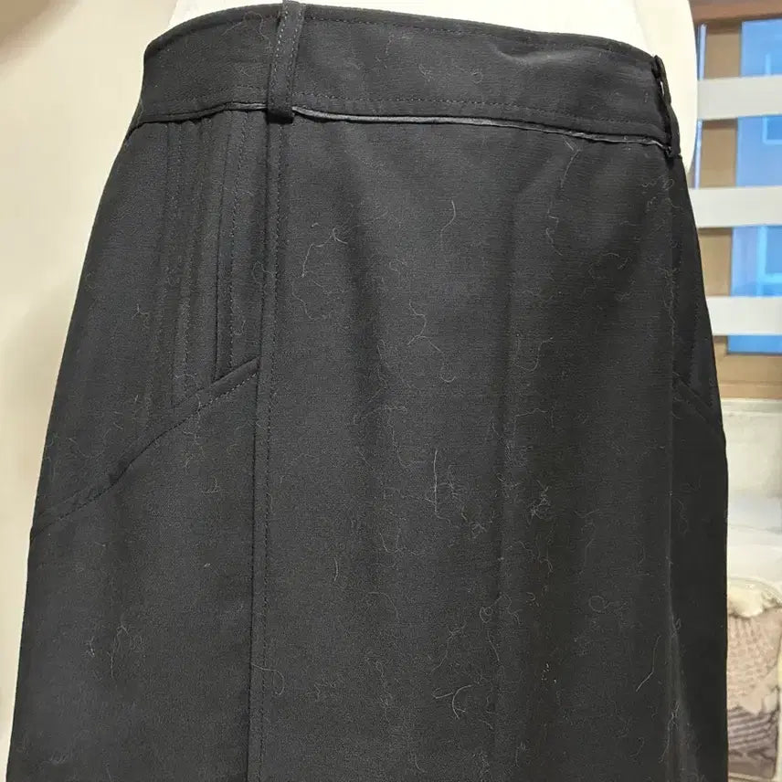 [BUNJANG] Vintage Black Midi Skirt / 빈티지 블랙 미디 스커트