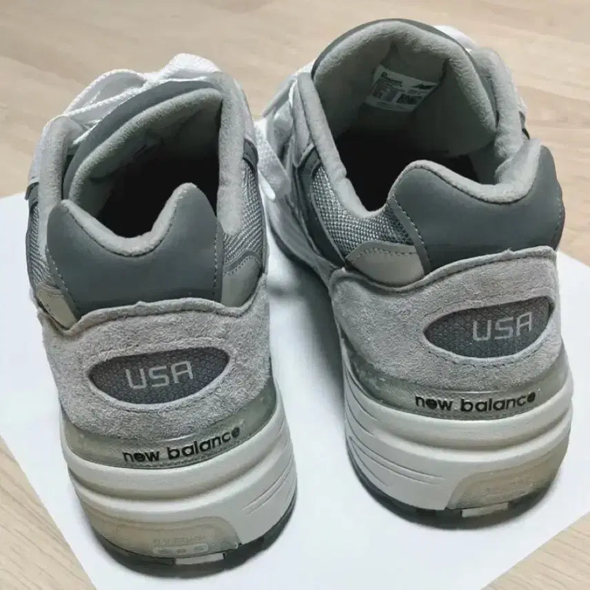 [BUNJANG] New Balance 992 Made in USA Gray Sneakers / 뉴발란스 992 메이드 인 USA 그레이 M992GR