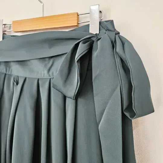 [BUNJANG] ChicLine Wrap Skirt / 시크라인 랩 스커트