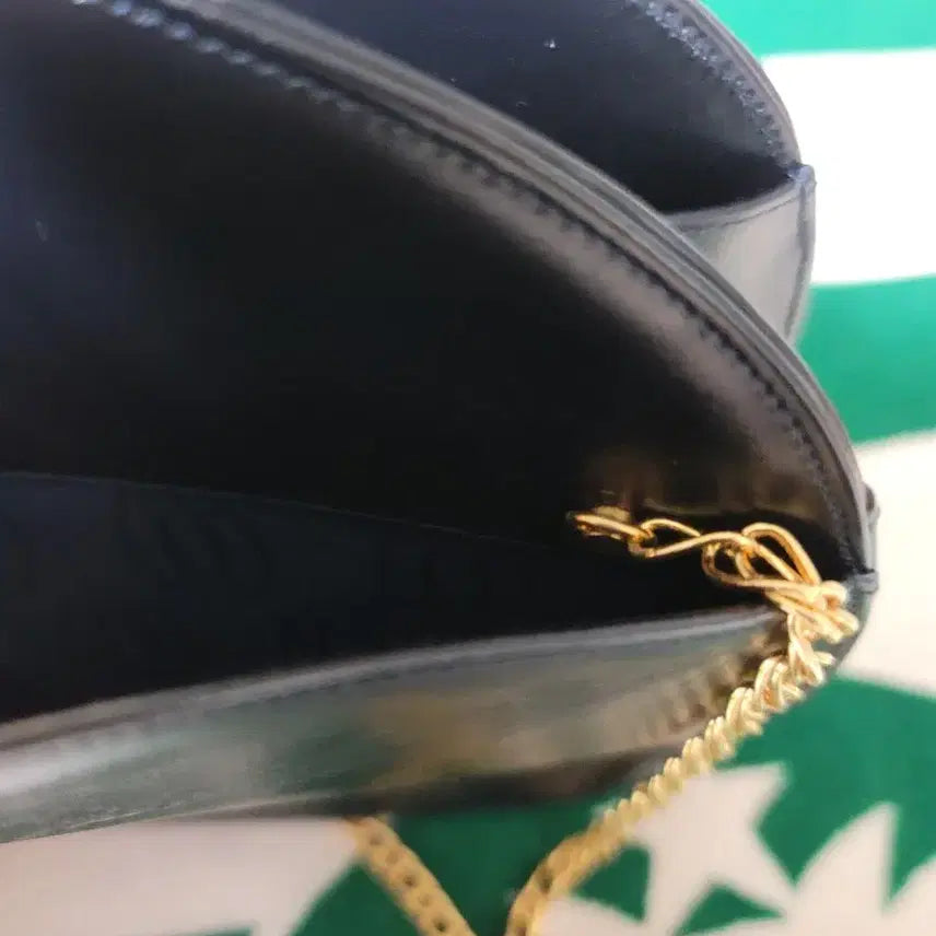 [BUNJANG] Cartier Chain Shoulder Bag / 정품)까르띠에 체인 숄더백