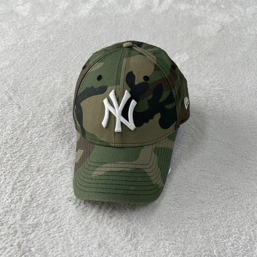 [BUNJANG] New Era Yankees Camo Baseball Cap / 뉴에라 양키즈 카모 볼캡 모자