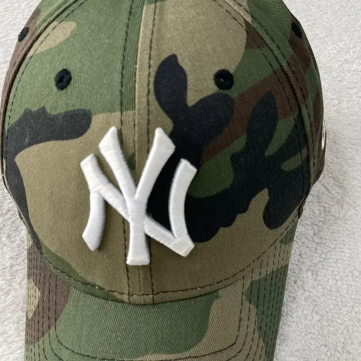[BUNJANG] New Era Yankees Camo Baseball Cap / 뉴에라 양키즈 카모 볼캡 모자