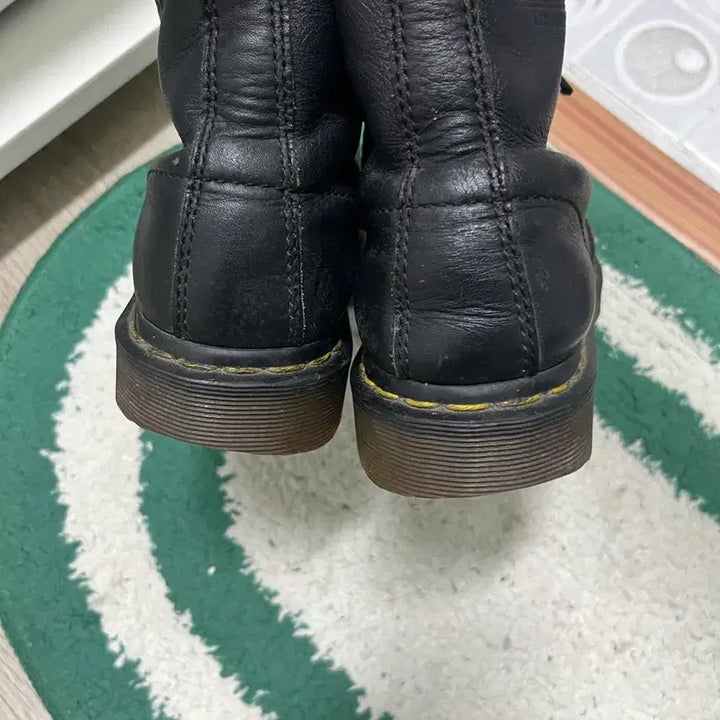 [BUNJANG] Dr. Martens 8-Eye Boots UK 4 / 닥터마틴 8홀 uk4