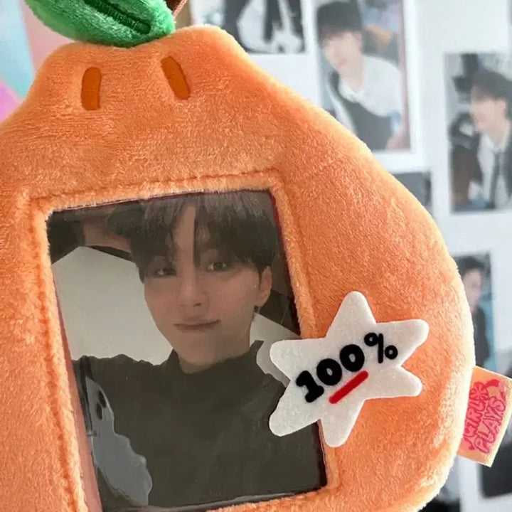 [SOLD OUT] 귤 키링 포토프레임 포카케이스